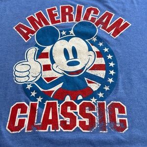 Disney “American Classic” Patriotic Mickey Mouse Men’s XL T-shirt